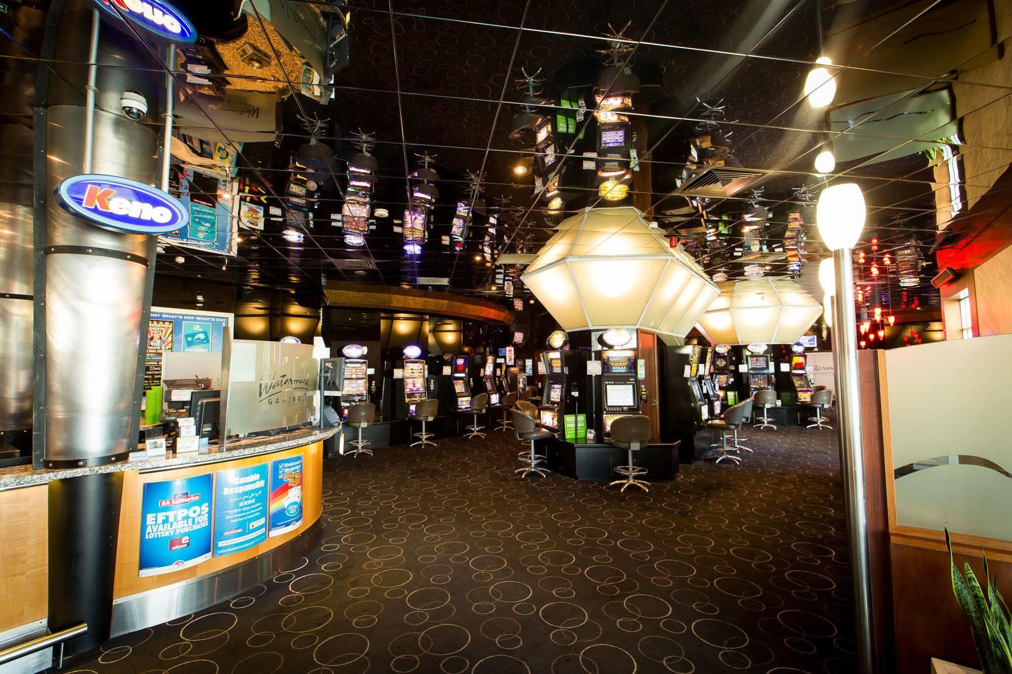 Nightcap At Watermark Glenelg Hotel Adelaide Exterior photo