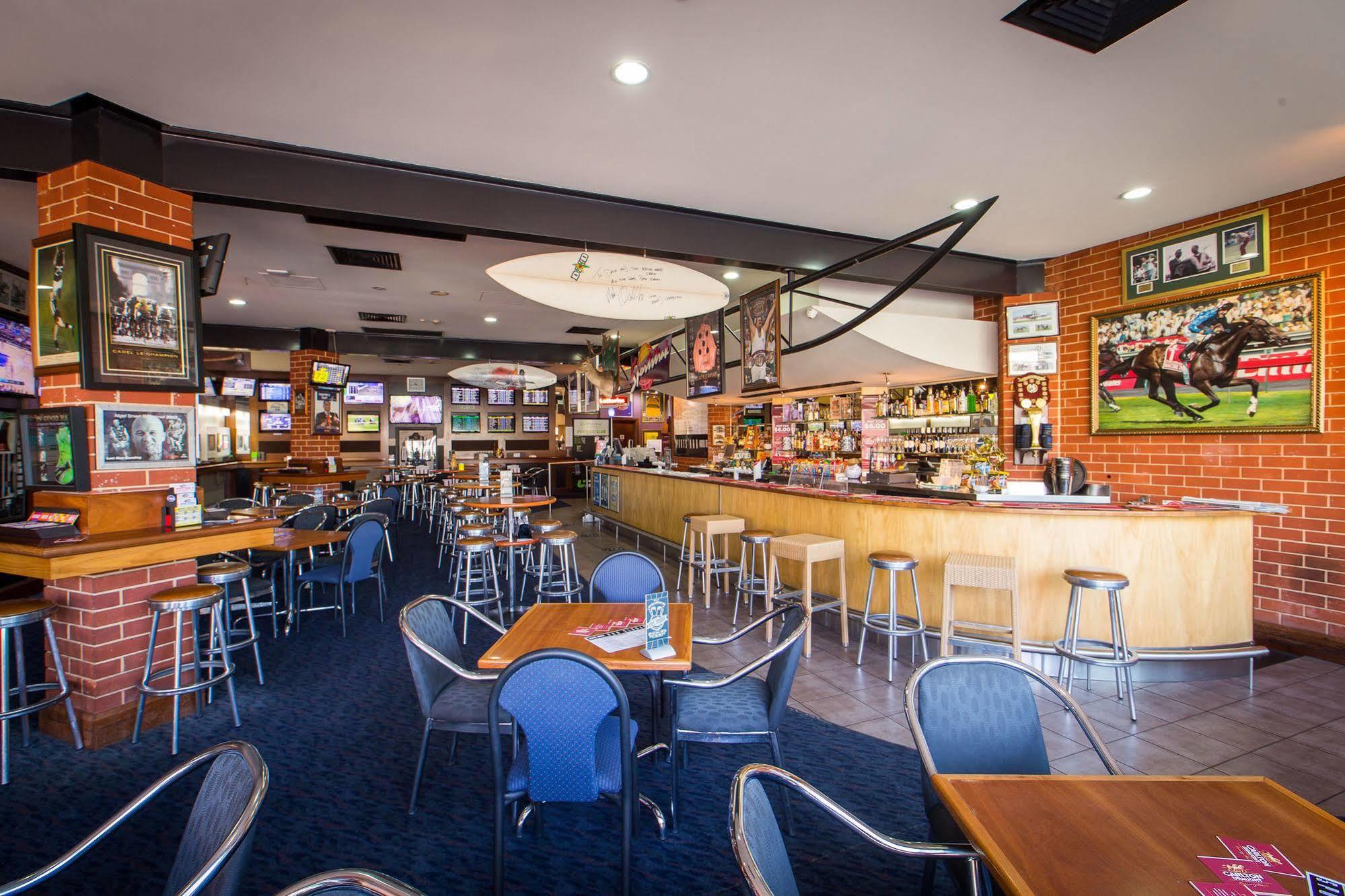 Nightcap At Watermark Glenelg Hotel Adelaide Exterior photo